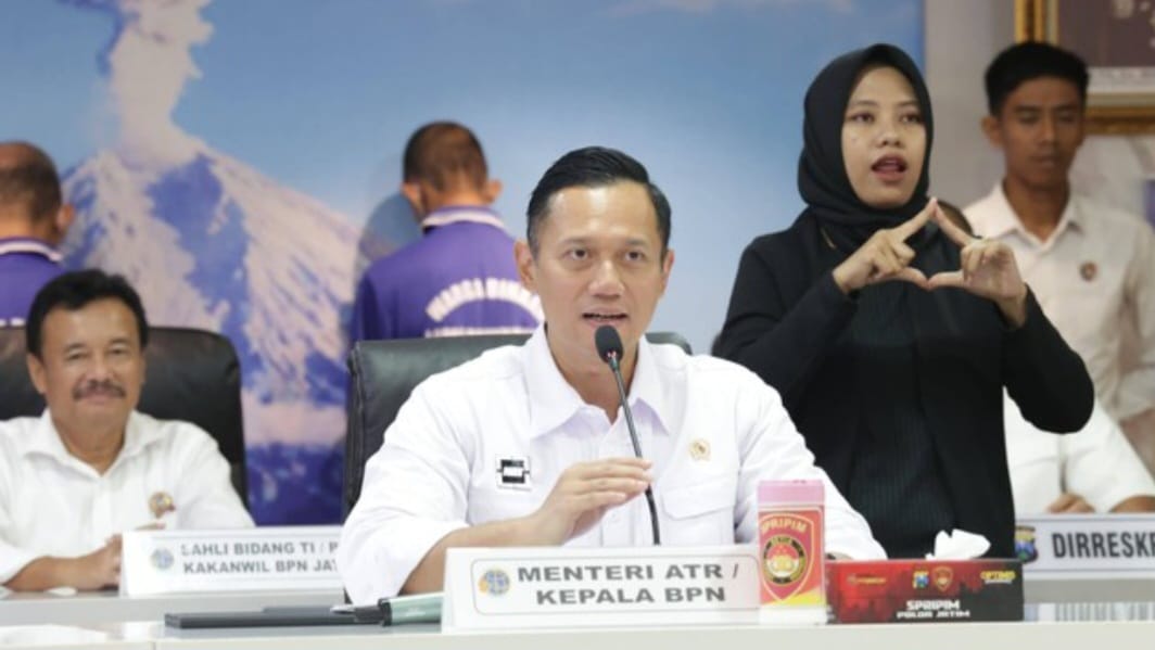 Tindak pidana pertanahan oleh Mafia Tanah di Jawa Timur berhasil diungkap Menteri Agraria dan Tata Ruang/Kepala Badan Pertanahan Nasional (ATR/BPN) Agus Harimurti Yudhoyono (AHY)