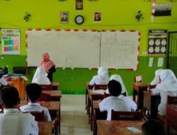 Telan Rp24 Miliar untuk Gaji, Ribuan Tenaga Honorer di Pamekasan Terancam Diberhentikan