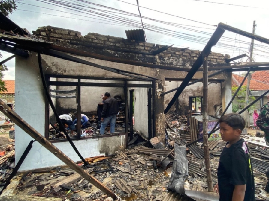 Toko Kelontong di Pamekasan Merugi Ratusan Juta Rupiah Akibat Kebocoran Gas, Begini Kronologinya!