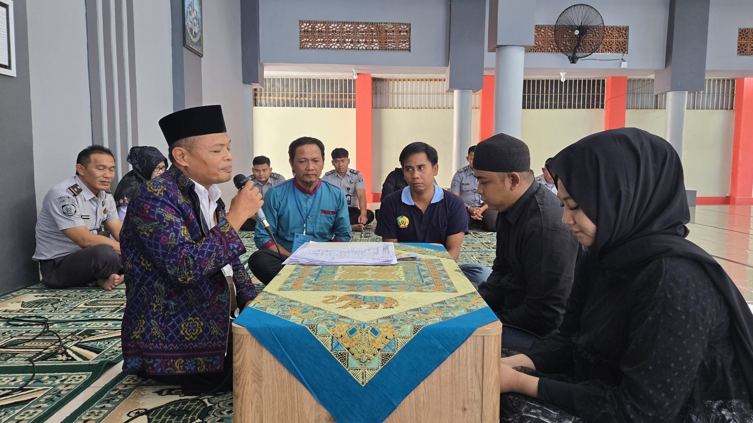 Penuhi Hak Asasi Warga Binaan, Lapas Narkotika Pamekasan Gelar Pernikahan di Dalam Lapas