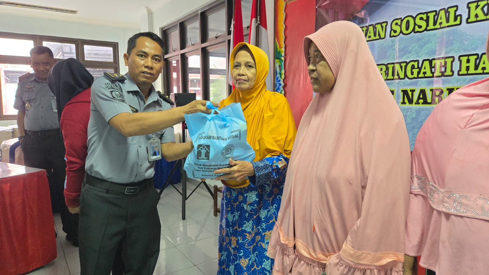 Semangat Peringati HBP ke-61, Lapas Narkotika Kelas IIA Pamekasan Gelar Kegiatan Bakti Sosial untuk Masyarakat