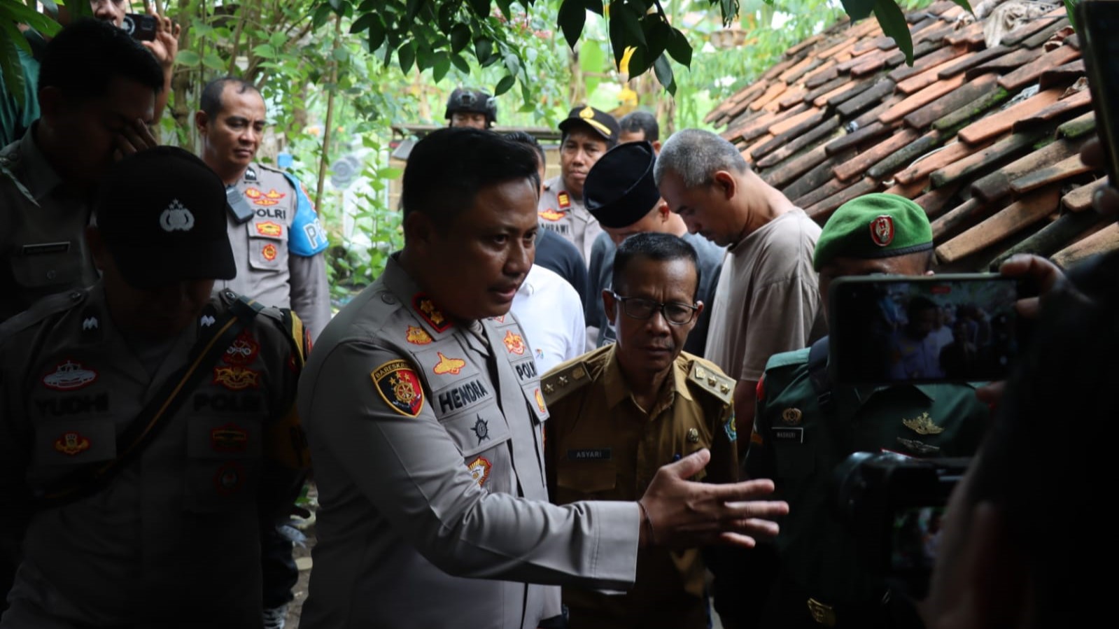 Polres Pamekasan Bongkar Markas Pesta Sabu di Area Makam, Empat Pelaku Ditangkap