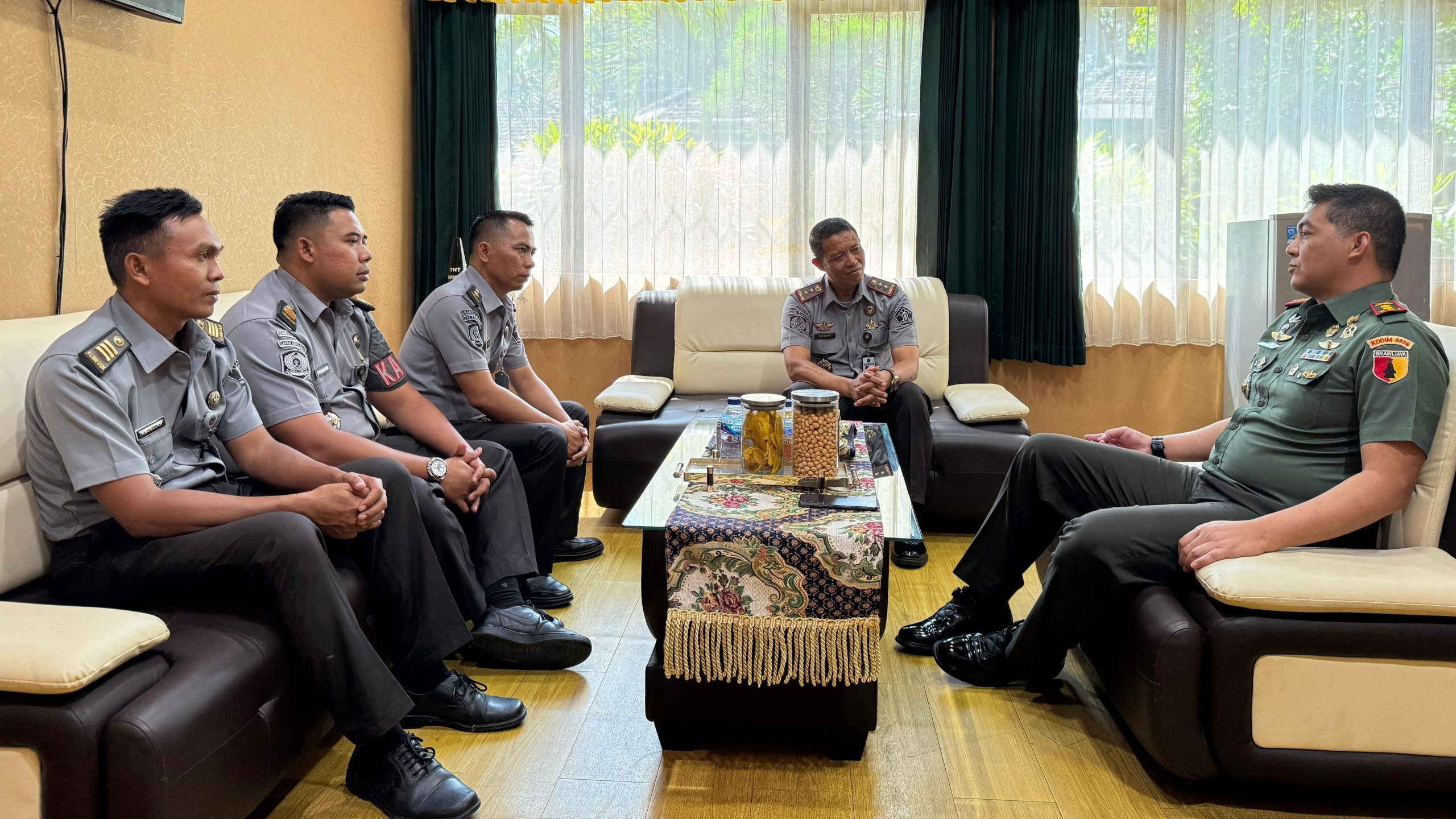 Kalapas Narkotika Pamekasan Perkuat Sinergi dengan Kodim 0826