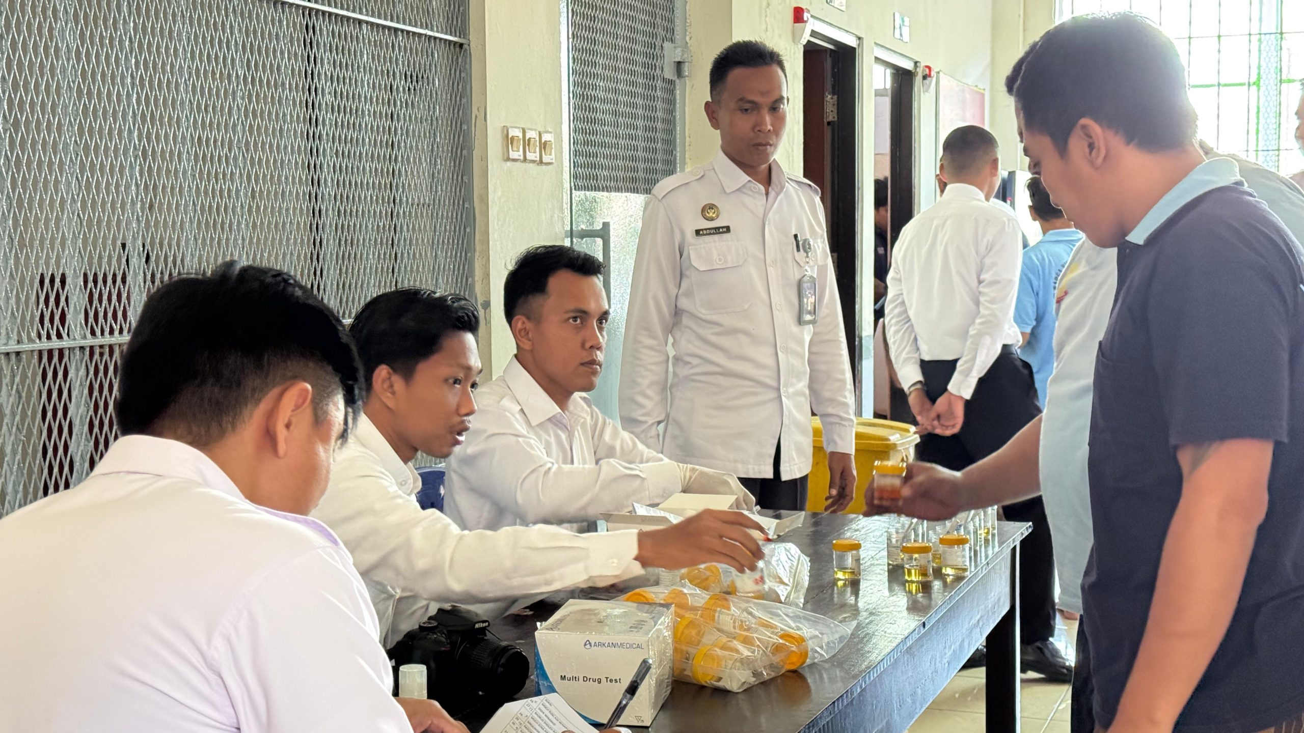 Tes Urine Massal Digelar di Lapas Narkotika Pamekasan, Seluruh Hasil Negatif