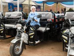 Dorong Pengelolaan Sampah Berbasis Komunitas, Putri Zulkifli Hasan Salurkan Puluhan Bantuan Lingkungan di Lampung