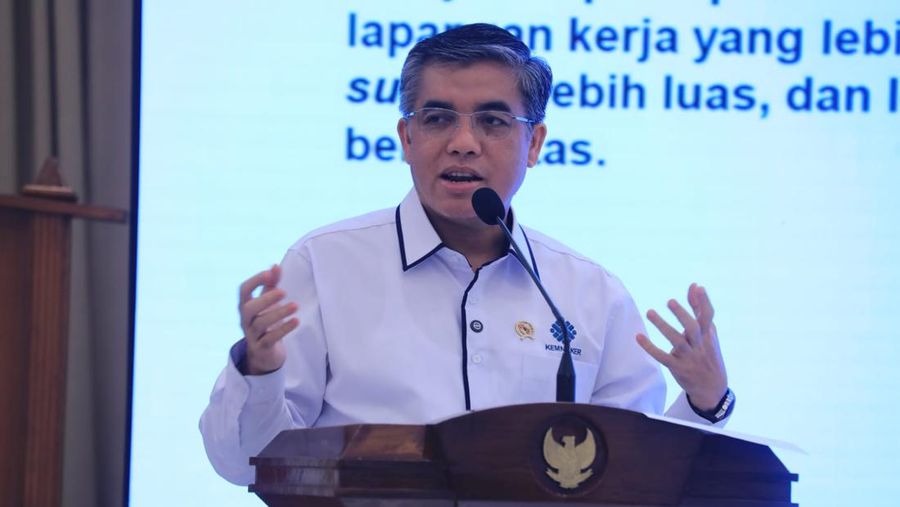 Kemnaker Buka Program Magang Nasional 2025, Gaji Rp3,3 Juta per Bulan