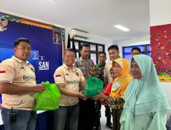 Lapas Narkotika Pamekasan Salurkan 75 Paket Sembako Peringati Hari Bakti Kemenimigrasi dan Pemasyarakatan