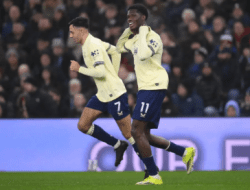 Aston Villa Takluk dari Everton, Gagal Dekati Arsenal di Puncak Klasemen
