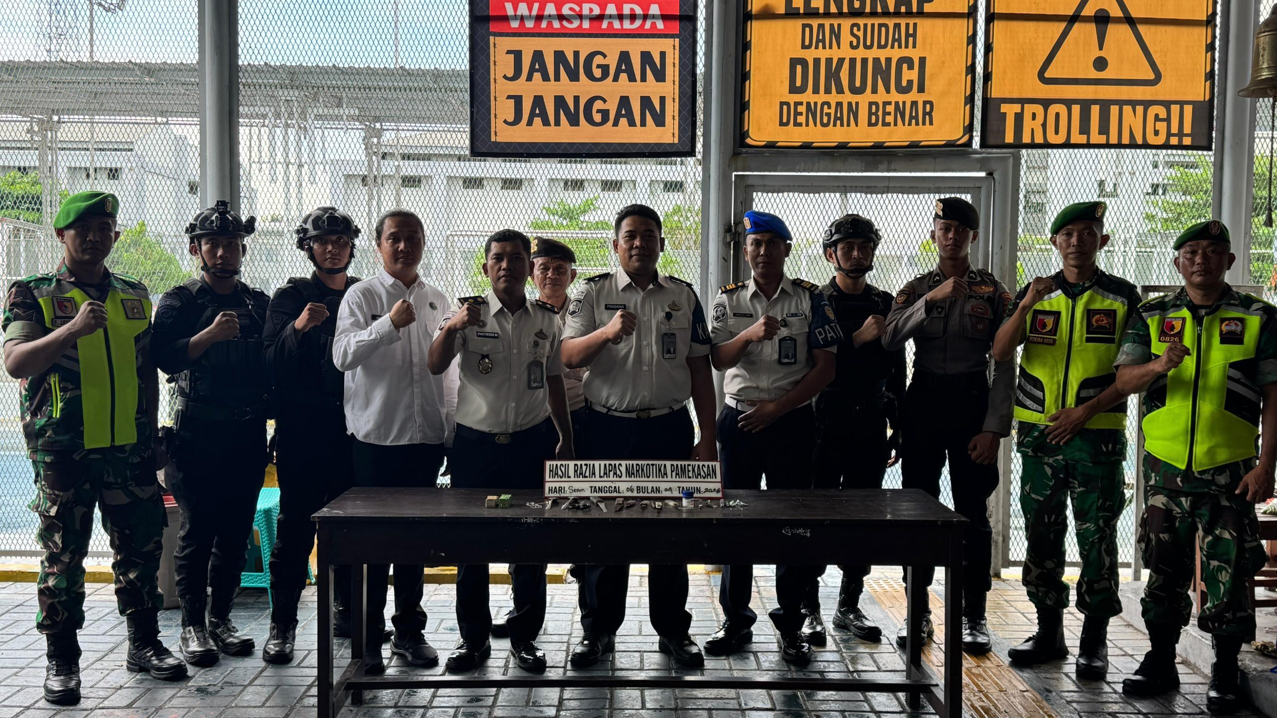 Lapas Narkotika Pamekasan Gelar Razia Gabungan dan Tes Urine, Seluruh Hasil Negatif