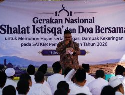 20 Petugas dan 150 Warga Binaan Lapas Narkotika Pamekasan Gelar Shalat Istisqa’